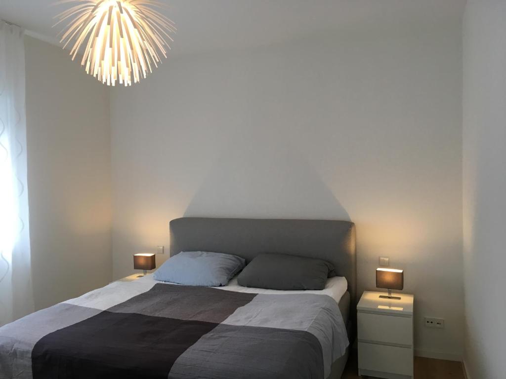 Appartement Apartment unter den Weinbergen Flurgasse 16, 53639 Königswinter