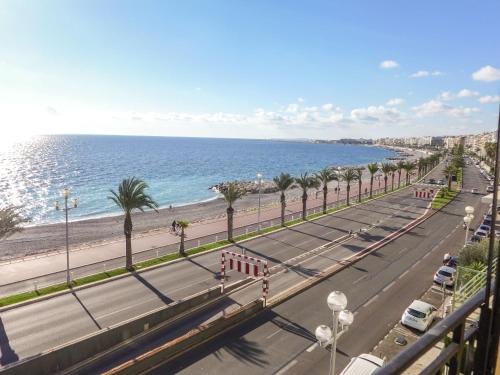 Appartement Apartment Villa M-Thérèse Promenade Anglais  Nice