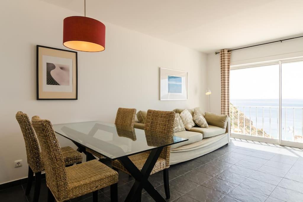 Appartement apartment with amazing sea view edificio Vistamar travessa da rua da Praia, bloque B 3 direito, 8650-117 Burgau