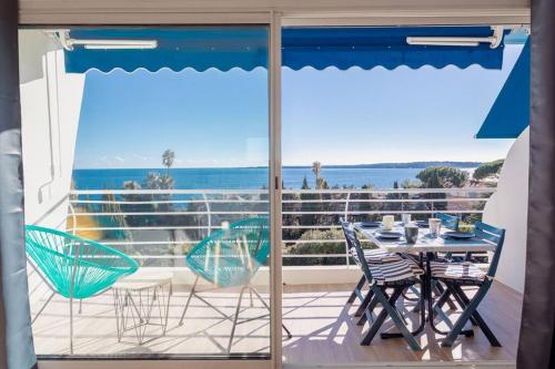 Apartment With Panoramic Sea View, Walk To The Beach - Maréchal Juin Cannes france