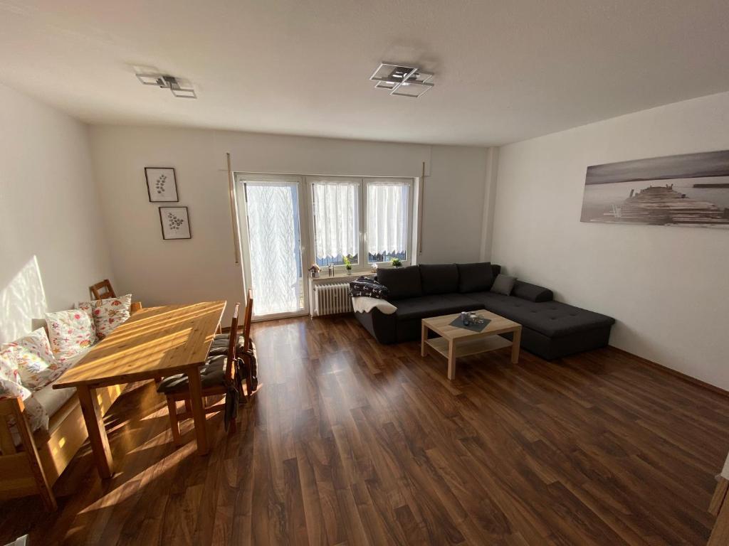 Appartement Apartment - Wohnung bei Nürnberg #1 2 Erlenplatz, 90552 Röthenbach an der Pegnitz