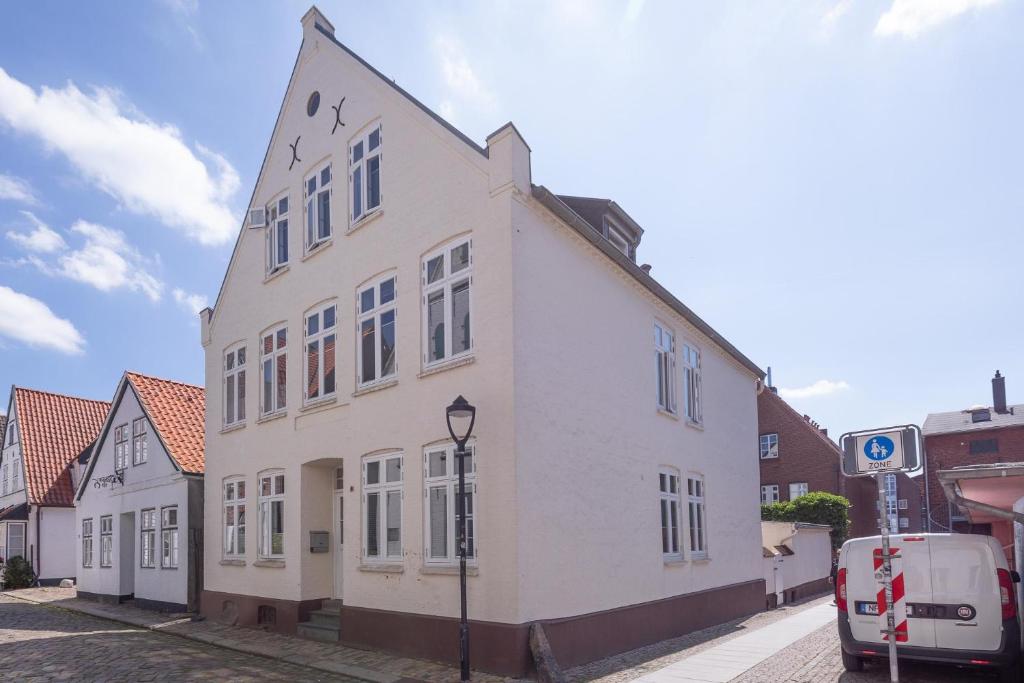 Appartement Apartmenthaus Theodor Storm 42 Wasserreihe, 25813 Husum