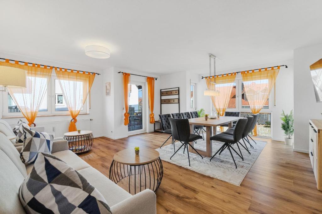 Appartement Apartments Münchbach - near Europa-Park and Rulantica - 82qm - Balcony I Parking I Kitchen I WiFi 2 Draisstraße Wohnungsnummer 6, 1. Obergeschoss rechts, 77977 Rust