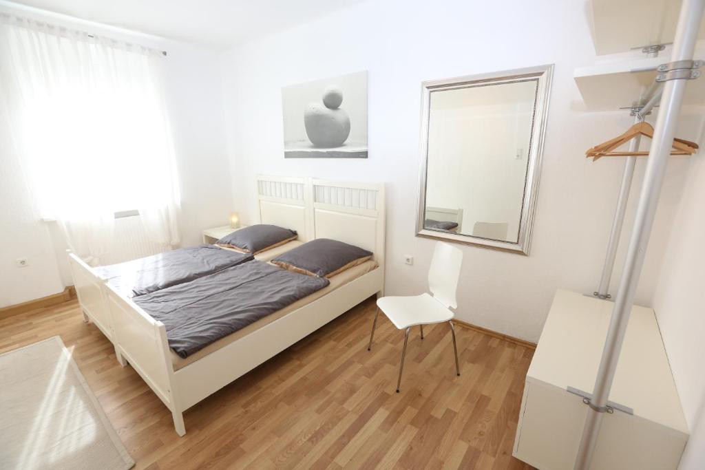 Appartements Apartments Thommen Galgenhofstr. 43, 90459 Nuremberg