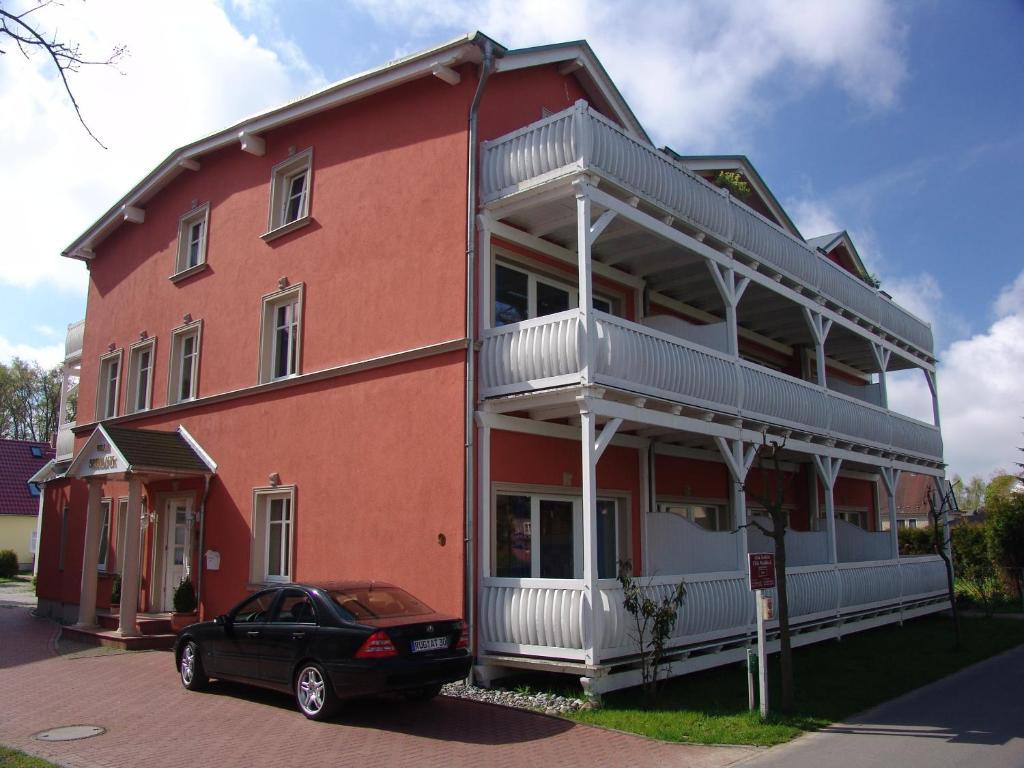 Appartements Apartments Villa Seeblick Dorfstraße 9, 18586 Baabe