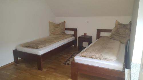 Appartements Apartments zum Bayrisch Pub Schulstraße 33 Weißenhorn