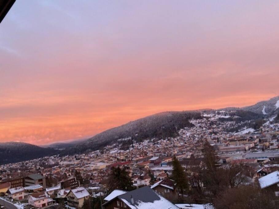 Appartement App la reine: 2 jacuzzi, magnifique vue 26 Chemin des Abeilles, 88400 Gérardmer