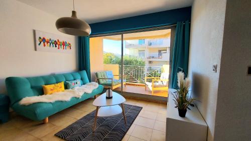 Appartement Apparemment T3 à 100m de la plage 7 nuits minimum Rue des Frères Battaglia Sainte-Maxime