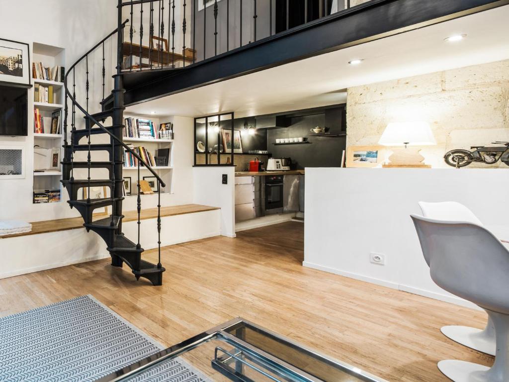 Appartement Appart 2 chambres aux Portes du Jardin Public 50bis Rue Vergniaud, 33000 Bordeaux