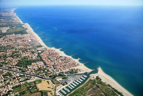 Appart.2 _ T3 - 4 pers - 150 m/mer tout confort Sainte-Marie-la-Mer france