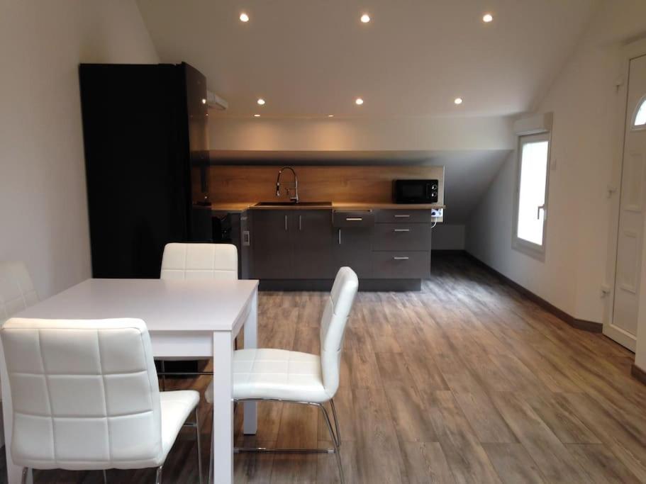 Appartement Appart 3 pièces, indépendant avec terrasse, SPA et Piscine Lieu dit Minjoulet 217 route de Saint Martin, 47190 Aiguillon