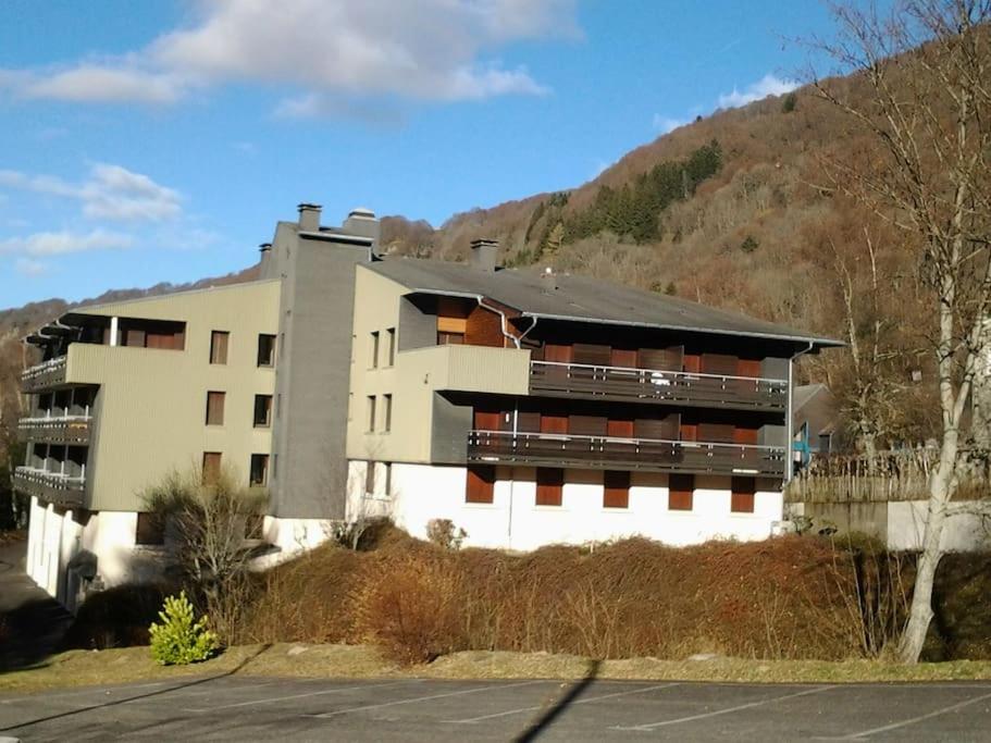 Appartement APPART 41m2 3* 2 GRANDS BALCONS VUE SUR LE SANCY 21 Rue de la Saigne, 63240 Le Mont-Dore