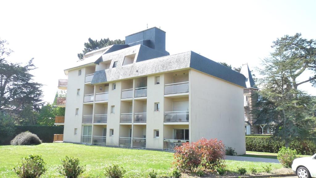 Appartement Appart Bord De Mer Dinard 2 BOULEVARD DE LA MER, 35800 Dinard