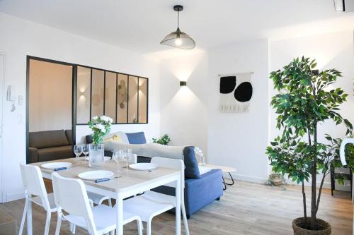 Appartement Appart Canebière Vieux Port 2 ch avec balcon 2 Rue des Feuillants Marseille