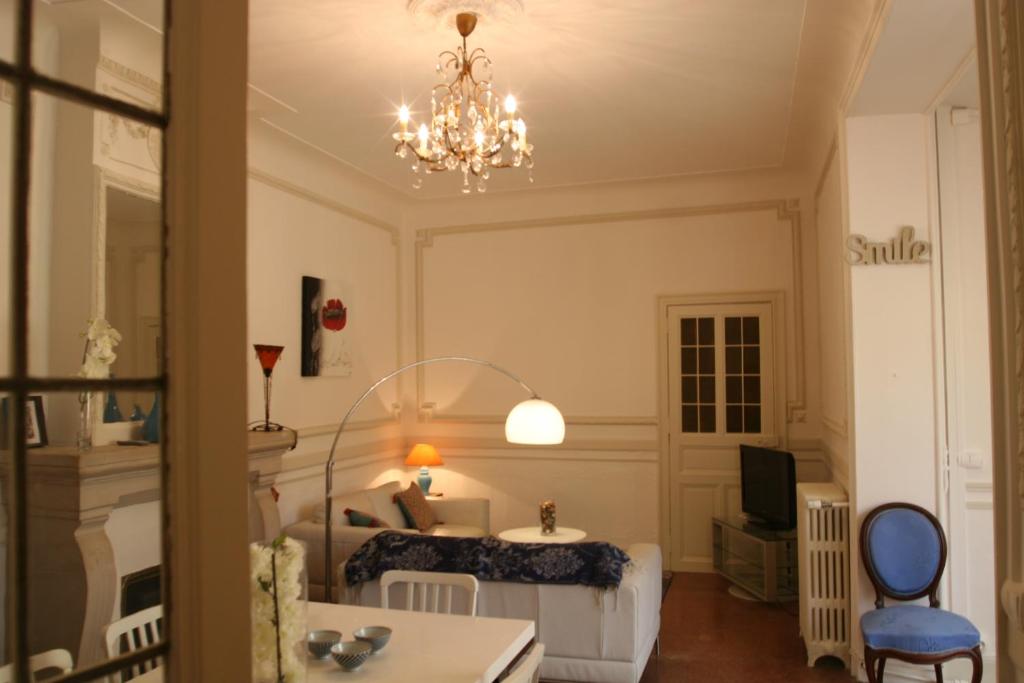 Appartement Appart charme Arenes Nimes 4 Rue Massillon, 30000 Nîmes