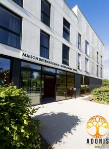 Appart'hôtel Adonis Dijon Maison Internationale 7 Avenue Alain Savary 21000 Dijon Bourgogne