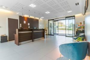 Appart'hôtel All Suites Pau – Zénith 4 rue des Tiredous 64000 Pau Aquitaine