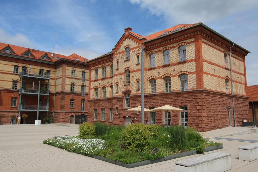 Amelie Hotel & Appartements Otto-Kießling-Straße 2, 76829 Landau in der Pfalz