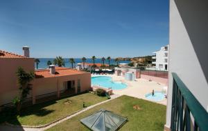 Apartamentos Coral do Vau