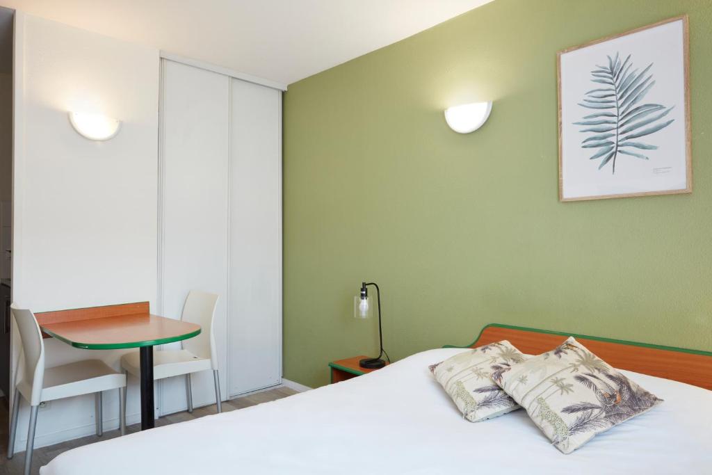 Appart'hôtel Aparthotel Adagio Access Bordeaux Rodesse 1bis Rue Jean Renaud Dandicolle 33000 Bordeaux