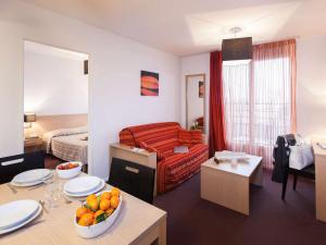 Appart'hôtel Aparthotel Adagio Access Saint Louis Bâle 92 avenue de Bâle 68300 Saint-Louis Alsace