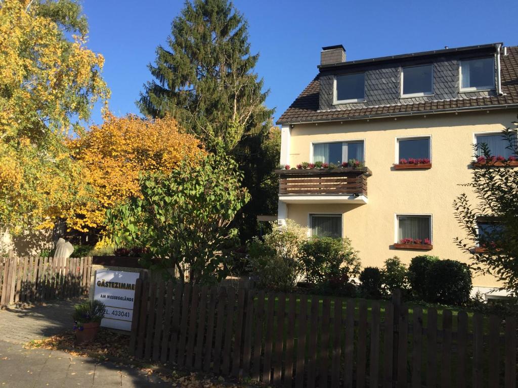 Appart'hôtel Apartmenthaus Sonnen Im Grund 40a 40474 Düsseldorf