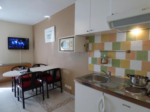 Appart'Hotel Festival Sud Suites - Avignon TGV