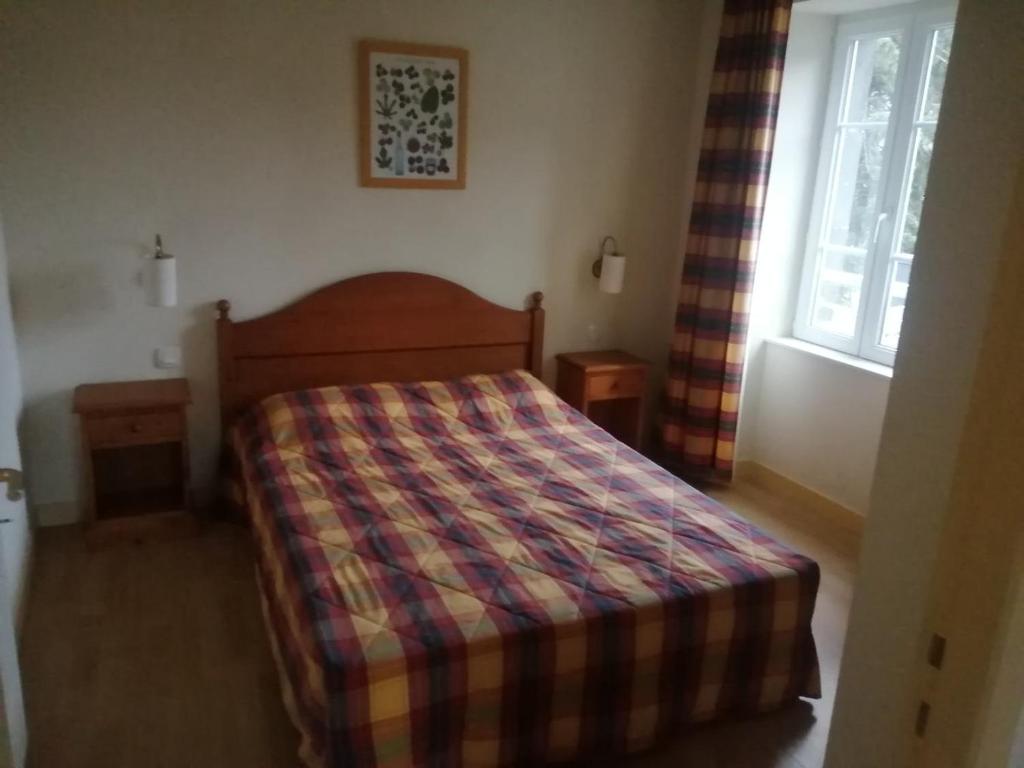 Appart'Hôtel Les Rochers 13390 Auriol