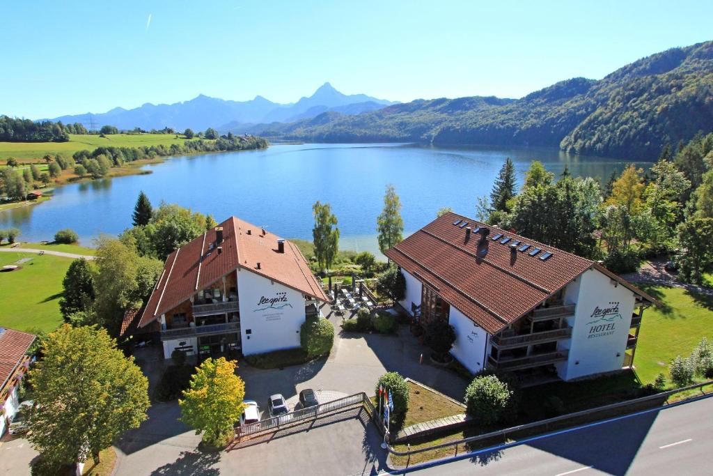 Appartement-Hotel Seespitz Pfrontener Strasse 45, 87629 Füssen