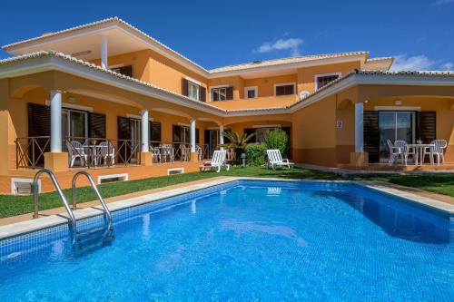 Canavial I & II Apartamentos