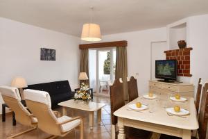 Appart'hôtel Cheerfulway Minichoro Apartamentos Rua José Afonso, lt123 8200-351 Albufeira Algarve