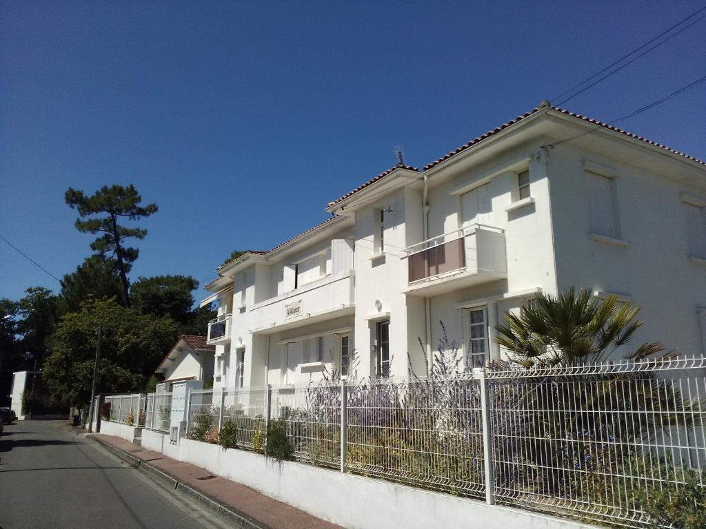 Domitys Les Côteaux de l'Esterel 83600 Fréjus