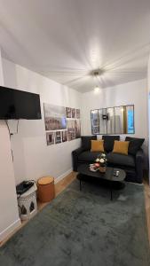 EXPOSITION APPARTEMENT