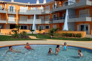 Appart'hôtel Foz da Ria Urbanização Vale da Lama, Lote 18, Odiáxere 8600-250 Lagos Algarve