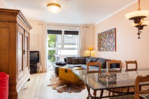 GL Suites