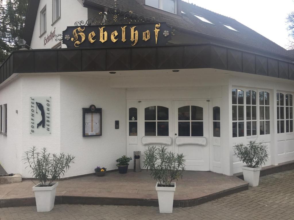 Appart'hôtel Golfhotel Hebelhof (Wellness-Appartement) Bellingerstr.5 79415 Welmlingen