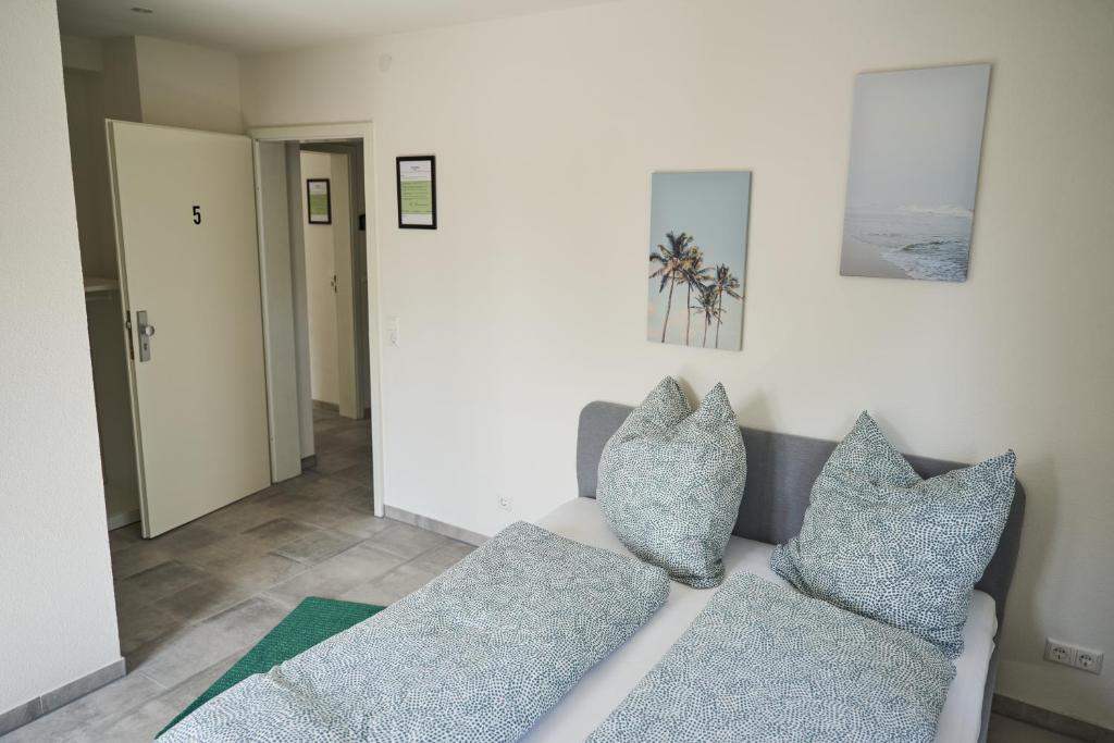 Appart'hôtel Greenhome Lörrach -Ihre Unterkunft im 3-Ländereck- 12 Dammstraße 79540 Lörrach