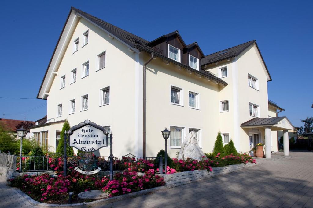 Appart'hôtel Hotel Abenstal Abenstalstr. 12 84072 Au in der Hallertau