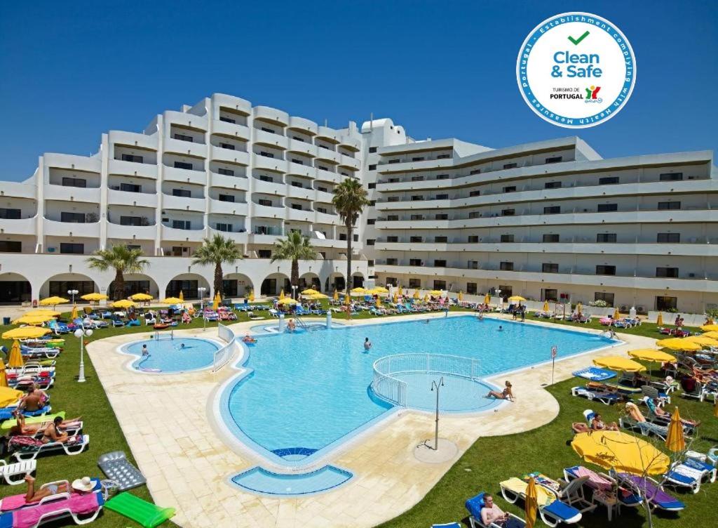 Appart'hôtel Hotel Apartamento Brisa Sol Rua do Município, lote 27 - Apartado 2054 8200-915 Albufeira