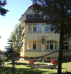 Appart'hôtel Hotel-Appartement-Villa Ulenburg Oskar-Pletsch-Str. 9 01324 Dresde Saxe