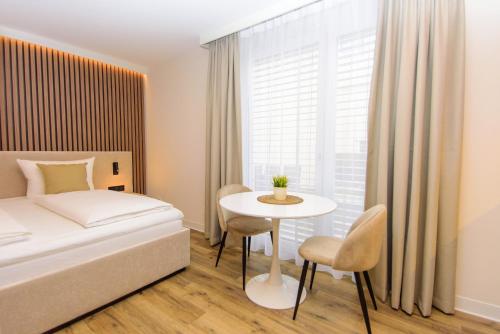 Hotel TwentyFour Living