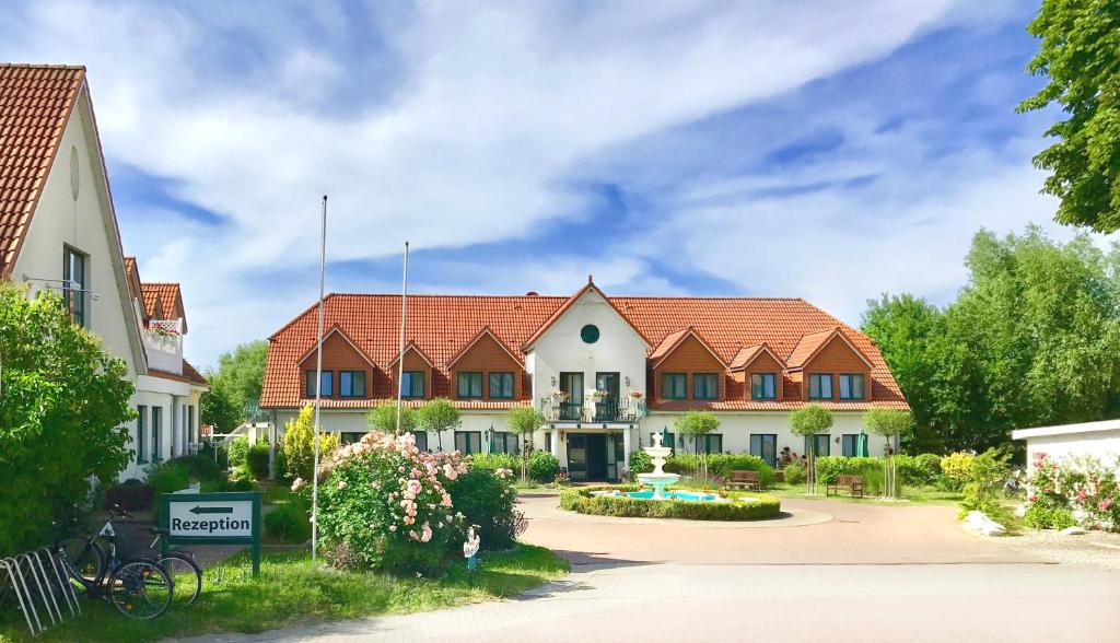 Hotelanlage Tarnewitzer Hof Tarnewitzer Straße 15, 23946 Boltenhagen