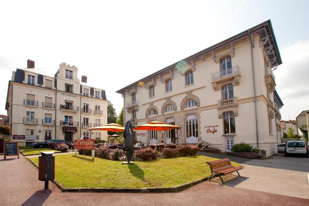 Appart'hôtel Hotels & Résidences - Le Metropole 4B, Avenue des Thermes 70300 Luxeuil-les-Bains