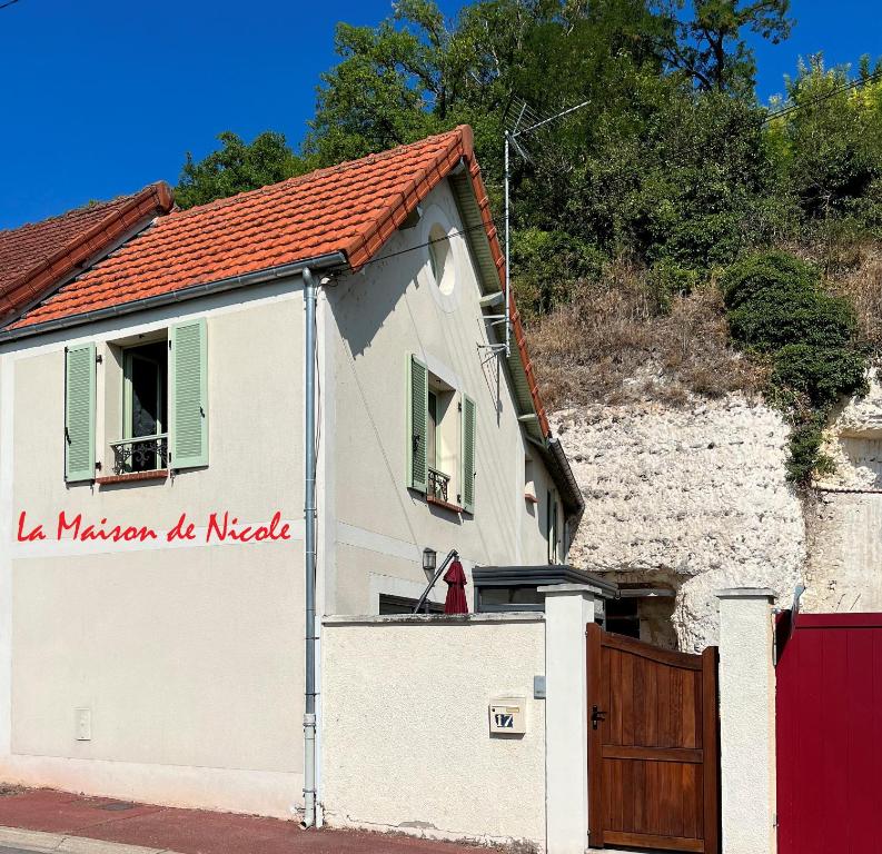 La Maison de Lyna 30220 Aigues-Mortes