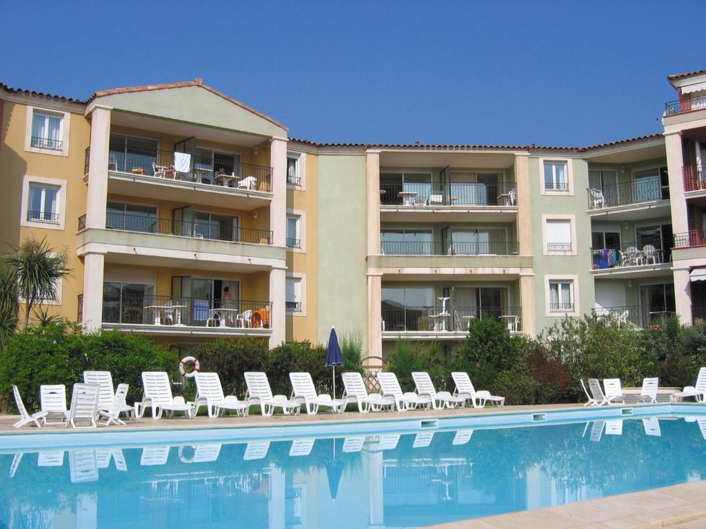 Appart'hôtel Lagrange Vacances Port-Marine 5 Avenue George Pompidou 83120 Sainte-Maxime
