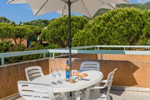 Appart'hôtel Lagrange Vacances Villa Barbara 216 Avenue De La Castillane 83240 Cavalaire-sur-Mer Provence-Alpes-Côte d\'Azur