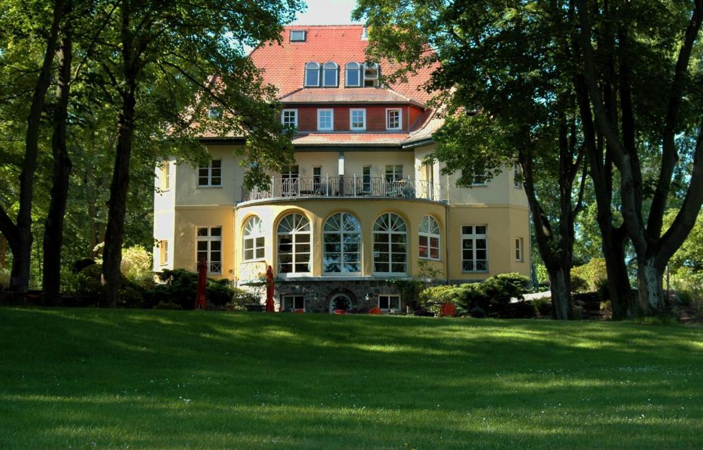 Appart'hôtel Landhaus Himmelpfort am See Eichberg 10 16798 Fürstenberg-Havel