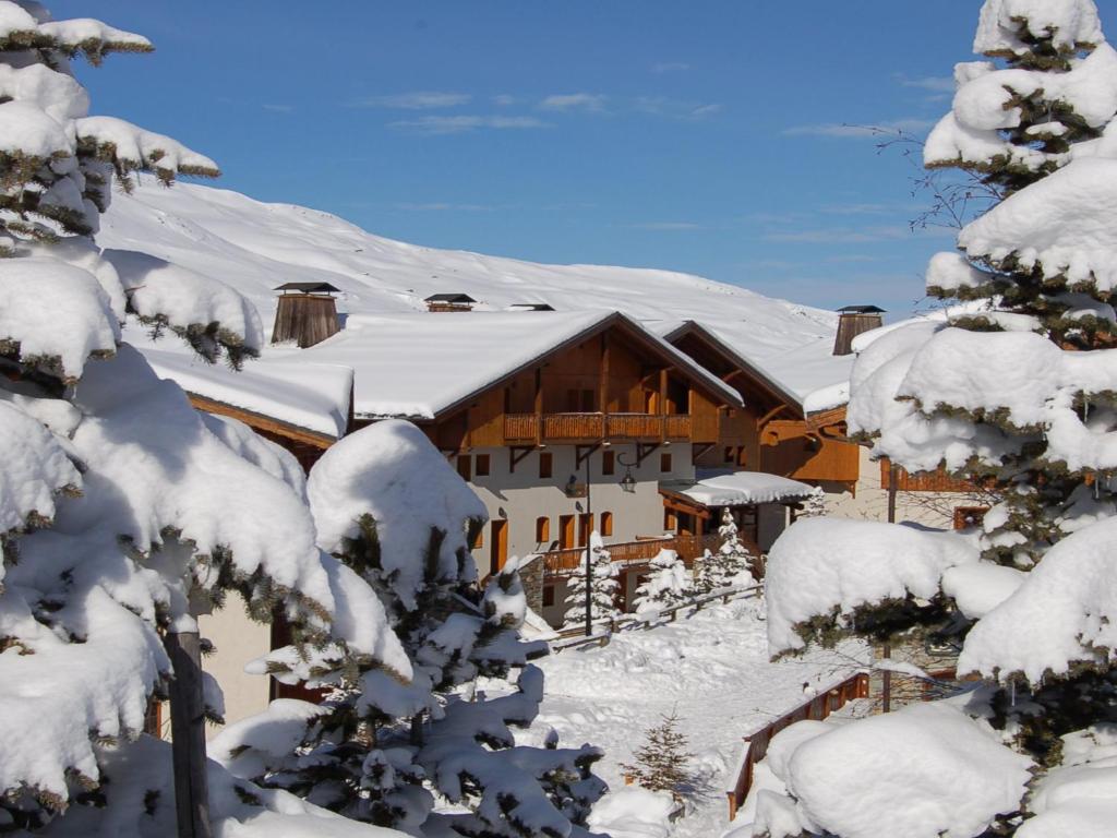 Appart'hôtel Le Hameau de la Sapinière Quartier de Reberty 73440 Les Menuires