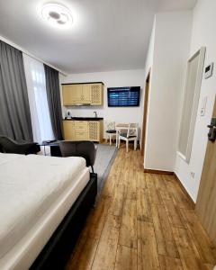 Appart'hôtel Marcel Apartments Leipzig Lindenthaler Straße 30 04155 Leipzig Saxe