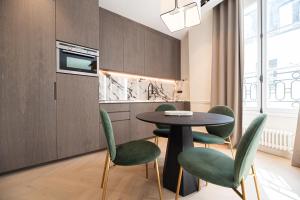 MBM - Luxury home in marais